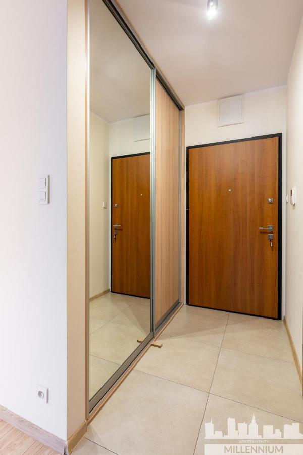 Millennium Awangarda Mint Apartamento Varsóvia Exterior foto